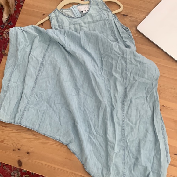 Cossac chambray asymmetrical hem dress with pockets - Picture 3 of 4